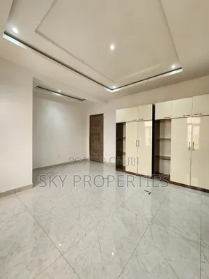 3bdrm Apartment in Furo Ezimora, Lekki Phase 1 for rent
