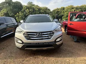Hyundai Santa Fe 2014 Silver