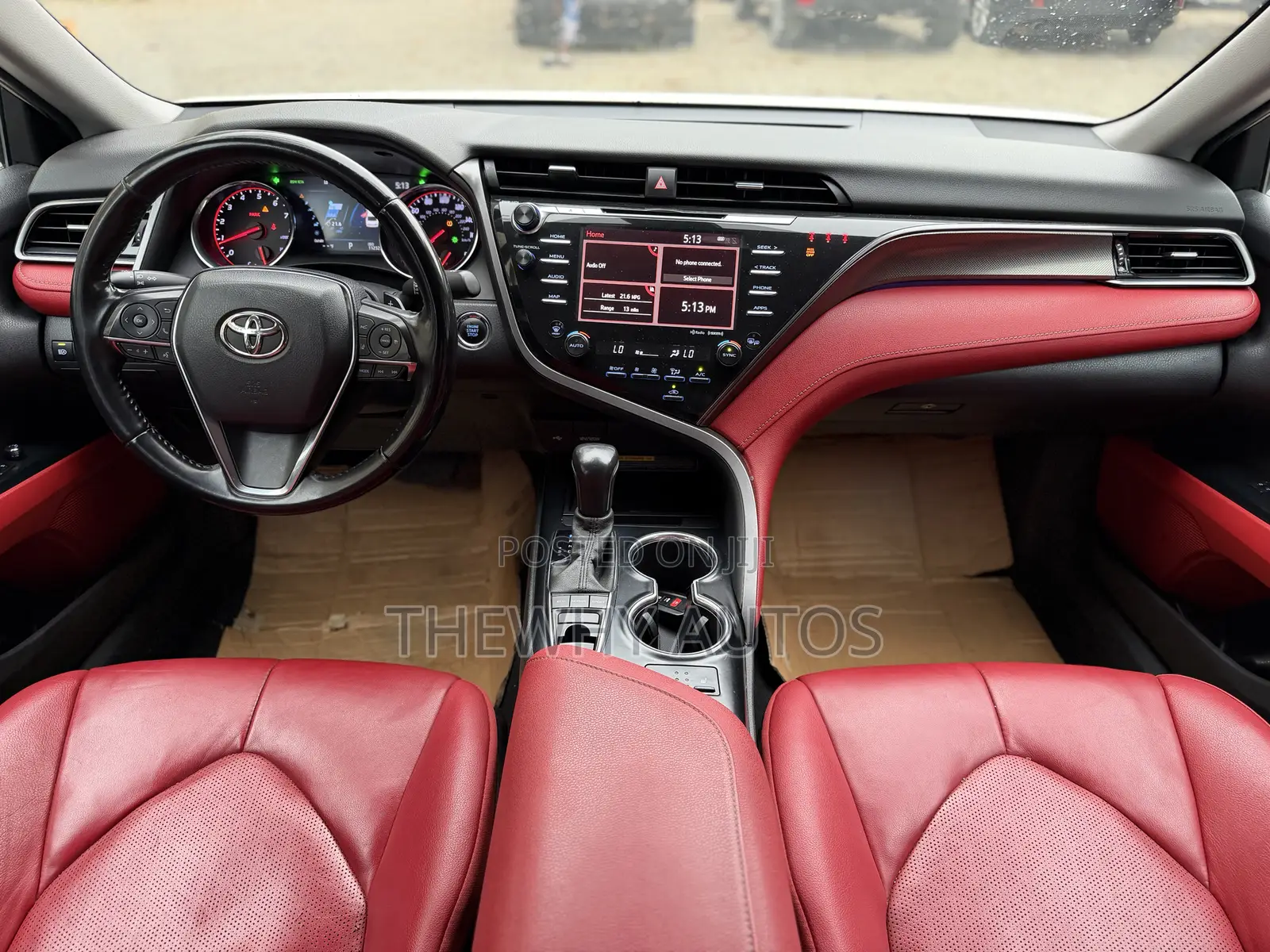 Toyota Camry XSE 2021 White