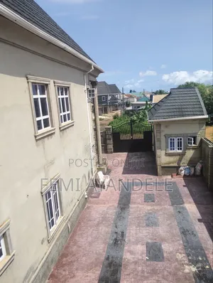 Furnished 2bdrm Apartment in Agunfoye Estate, Igbogbo for rent