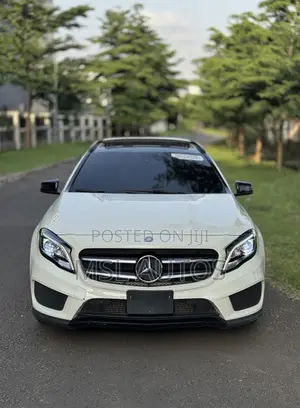 Mercedes-Benz GLA 250 2016 White