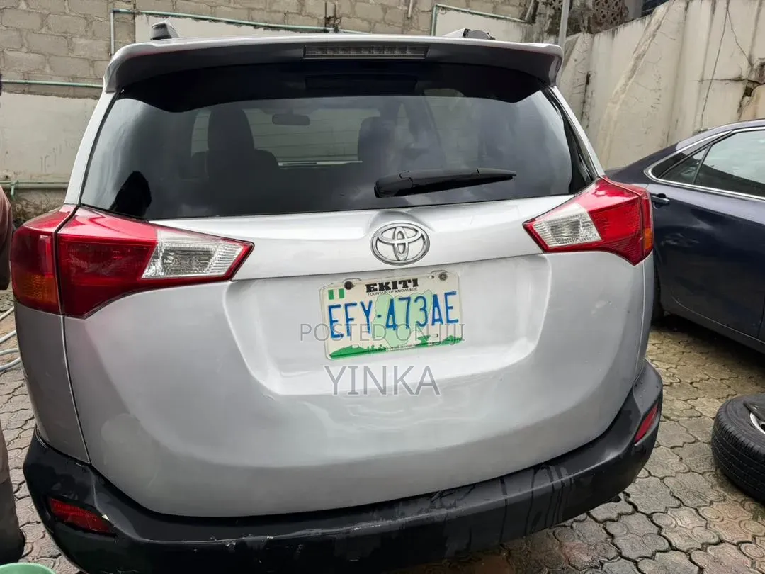 Toyota RAV4 2014 Silver