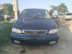 Honda Shuttle 2001