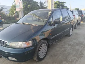 Honda Shuttle 2001