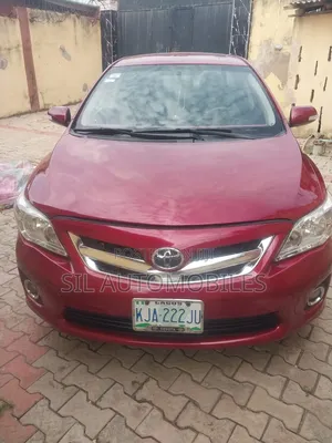 Toyota Corolla LE 4dr Sedan (1.8L 4 cyl 4A) 2009 Red
