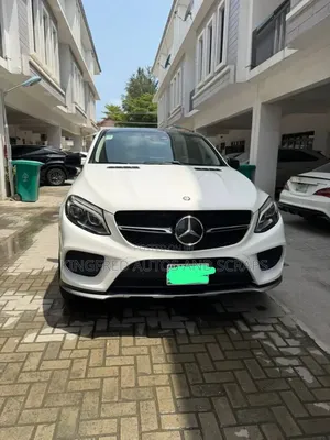 Mercedes-Benz GLE-Class 2017 White
