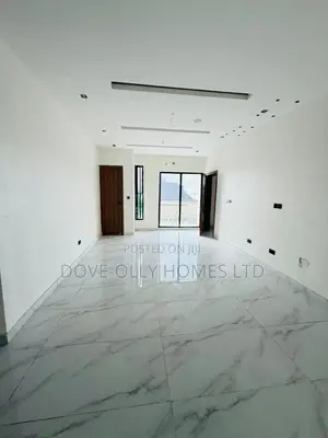 2bdrm Apartment in Ologolo, Lekki for rent