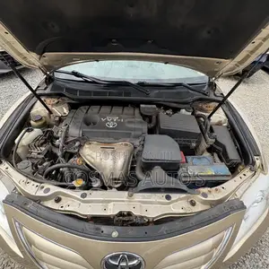 Toyota Camry 2009 Gold