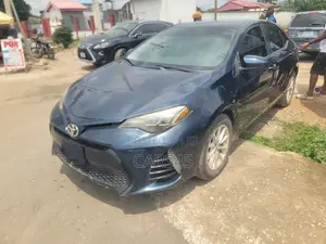 Toyota Corolla 2018 Blue
