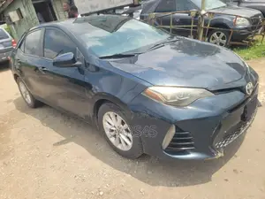 Toyota Corolla 2018 Blue