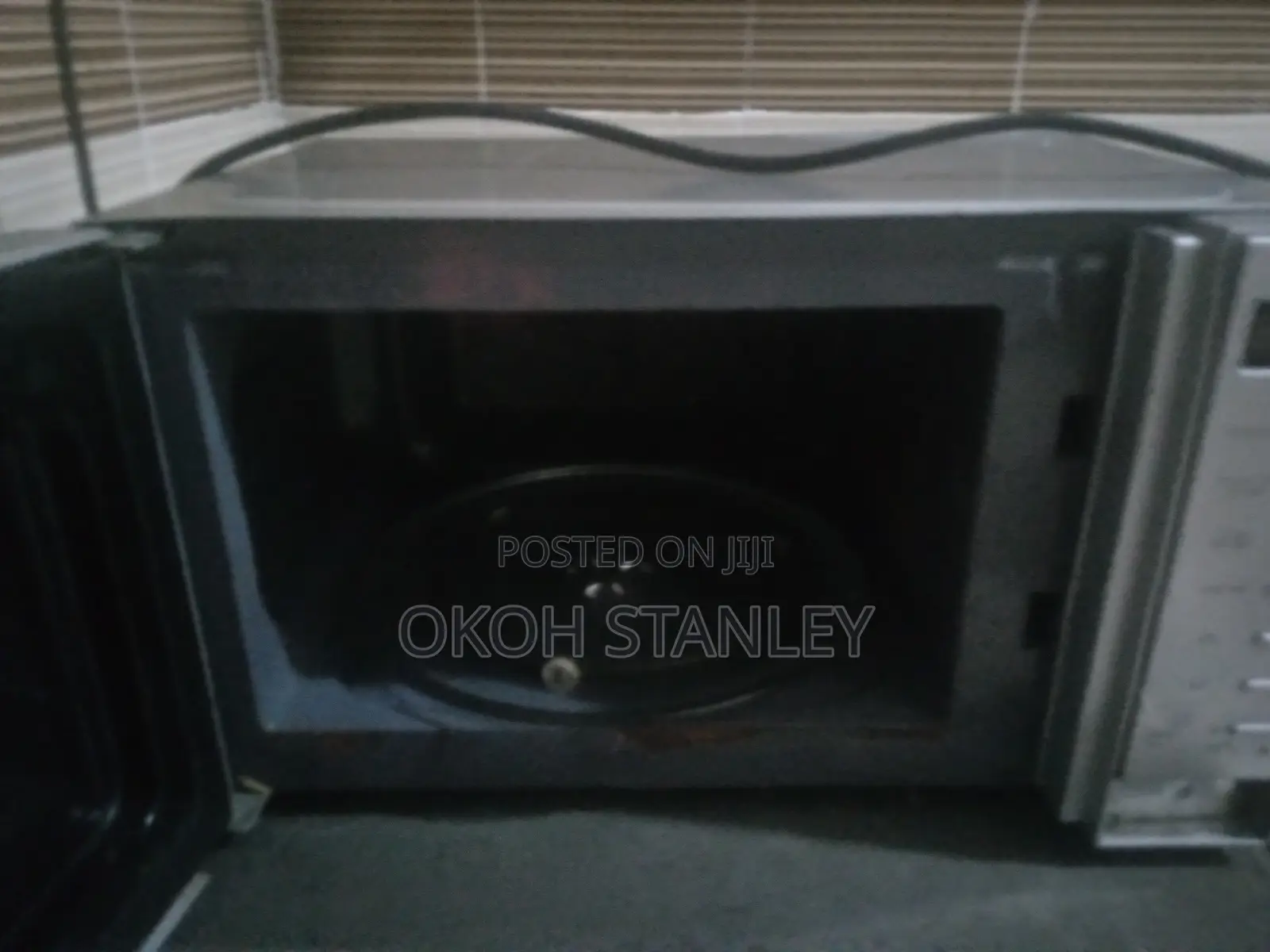 Hisense Microwave