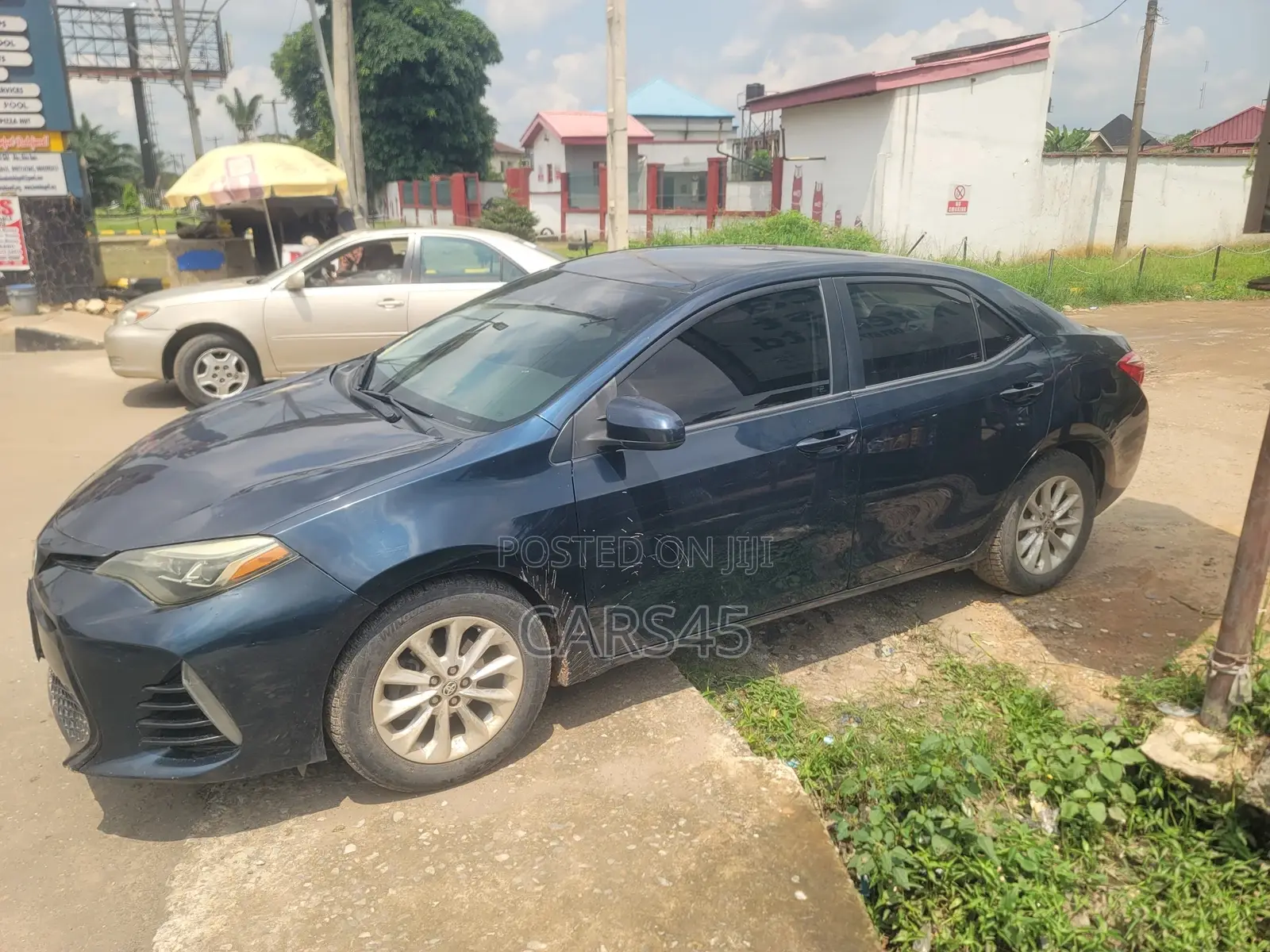 Toyota Corolla 2018 Blue