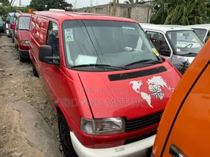Volkswagen Transporter 2001 Red