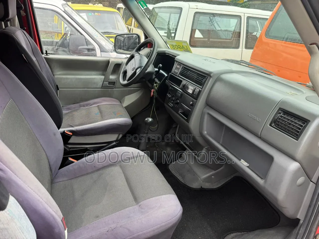Volkswagen Transporter 2001 Red