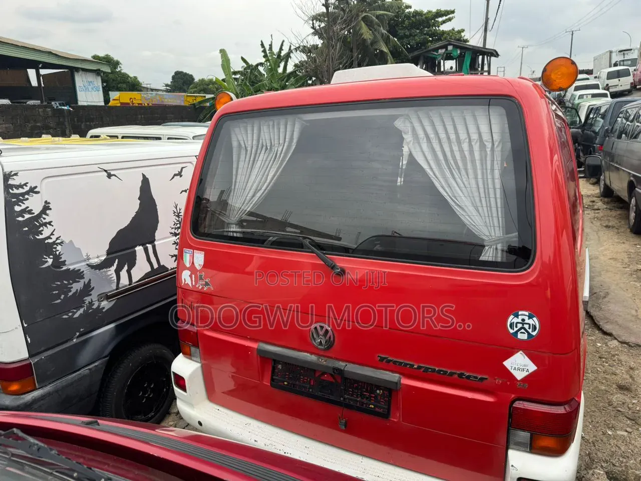Volkswagen Transporter 2001 Red