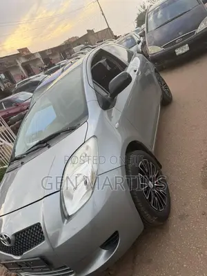 Toyota Yaris 2007 Silver