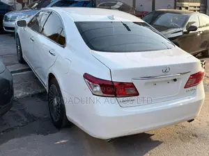 Lexus ES 350 2011 White
