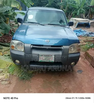 Nissan Frontier 2003 Green