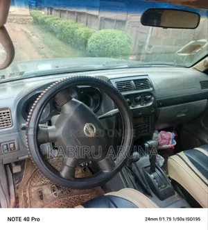 Nissan Frontier 2003 Green