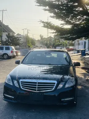 Mercedes-Benz E350 2012 Black