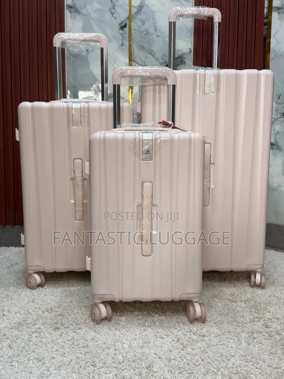 Luggages Box