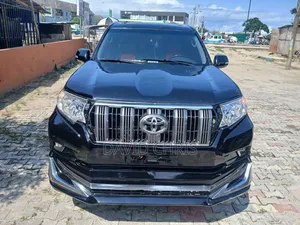 Lexus GX 470 Sport Utility 2005 Black
