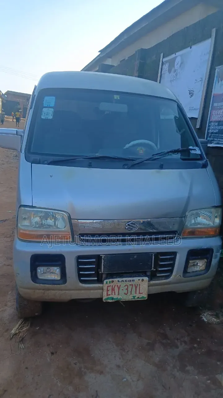 Suzuki Every 2010 Silver