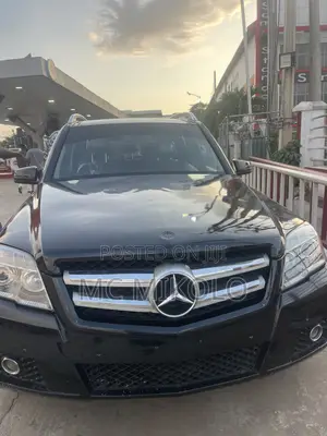 Mercedes-Benz GLK-Class 350 4MATIC 2010 Black