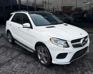 Mercedes-Benz GLE-Class 2016 White