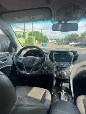 Hyundai Santa Fe 2014 Silver