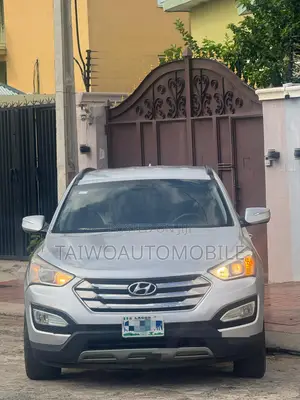 Hyundai Santa Fe 2014 Silver