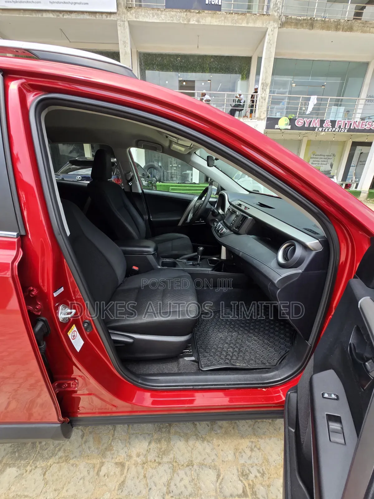 Toyota RAV4 2016 Red