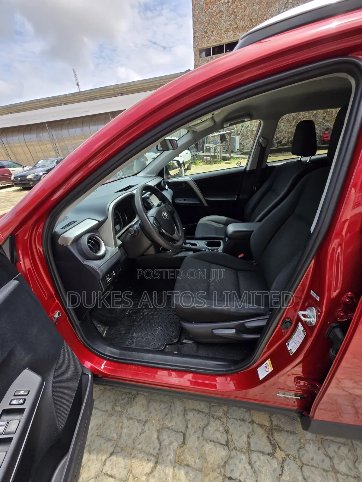 Toyota RAV4 2016 Red