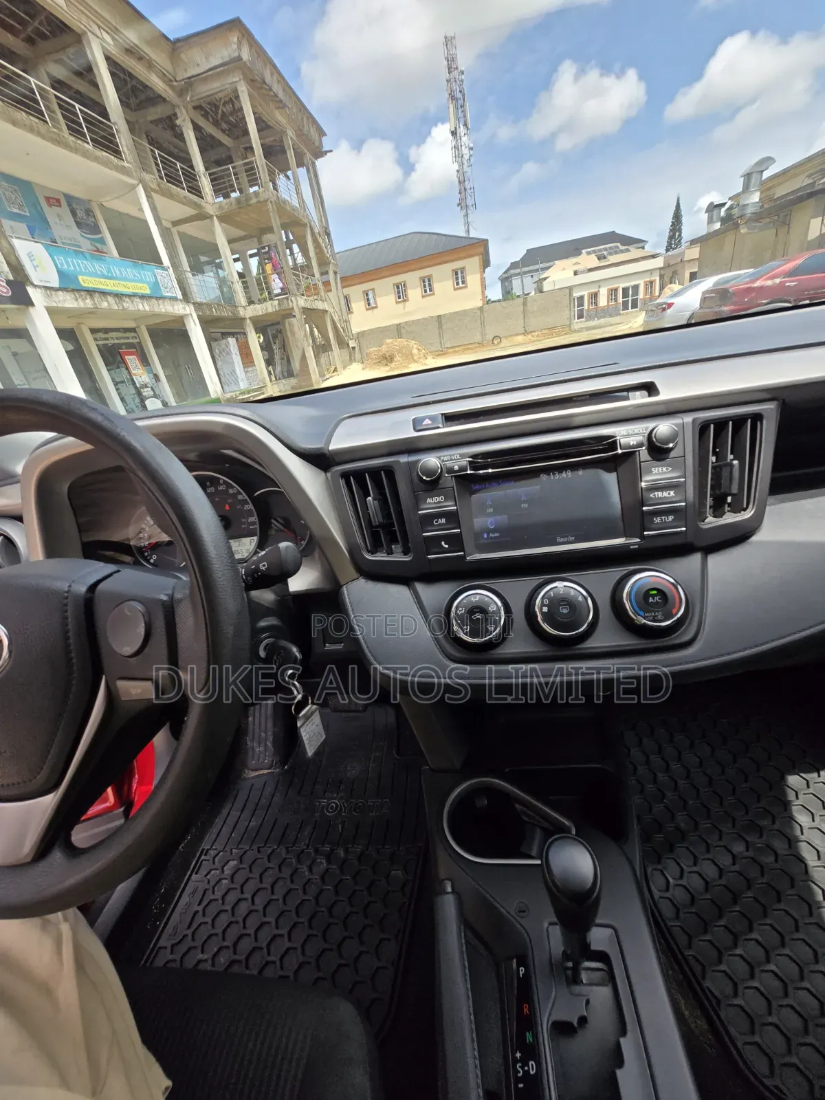 Toyota RAV4 2016 Red