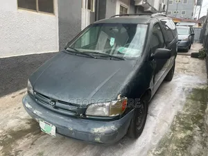 Toyota Sienna 2003 Green