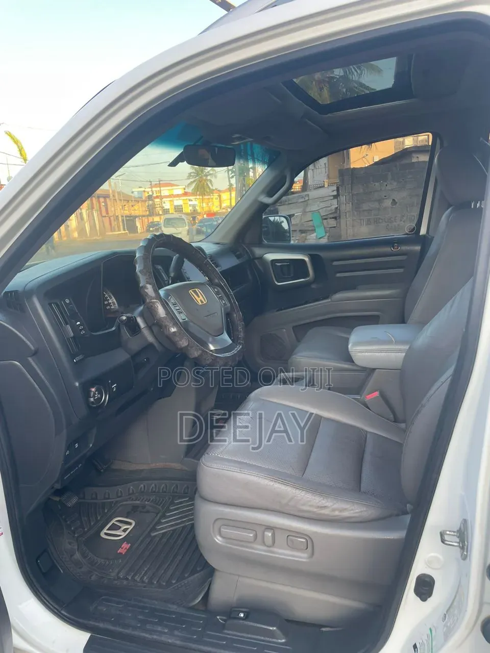 Honda Ridgeline 2011 White