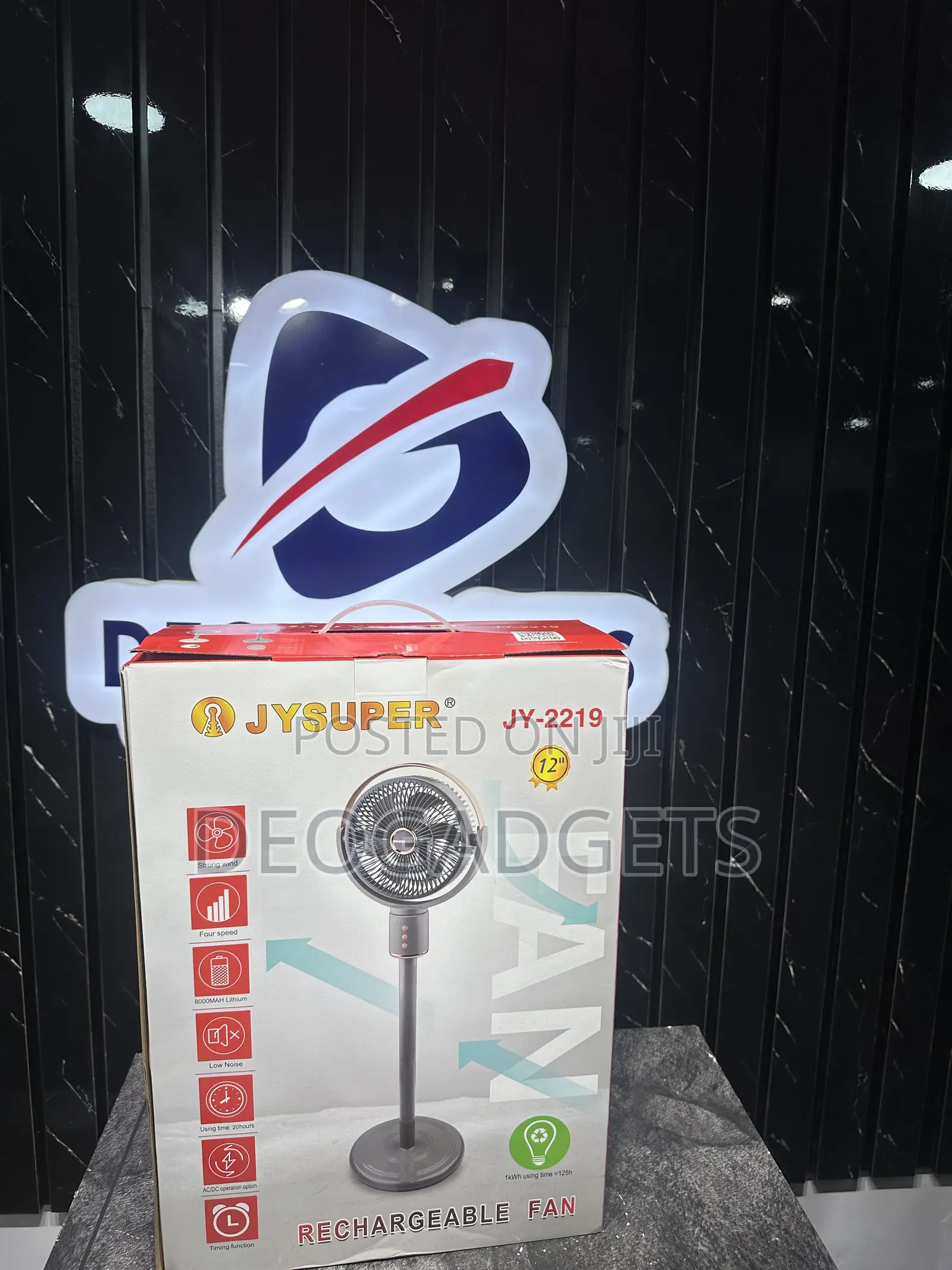 Jysuper Rechargeable Fan