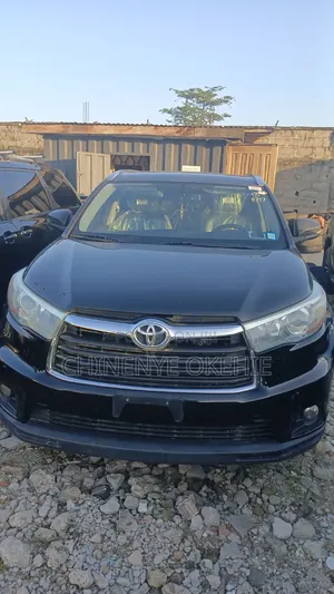 Toyota Highlander 2015 Black