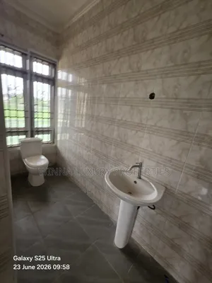 4bdrm Duplex in River Park Estate, Lugbe District for rent