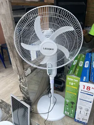 Ledon 18” Solar Fan