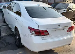 Lexus ES 350 2011 White