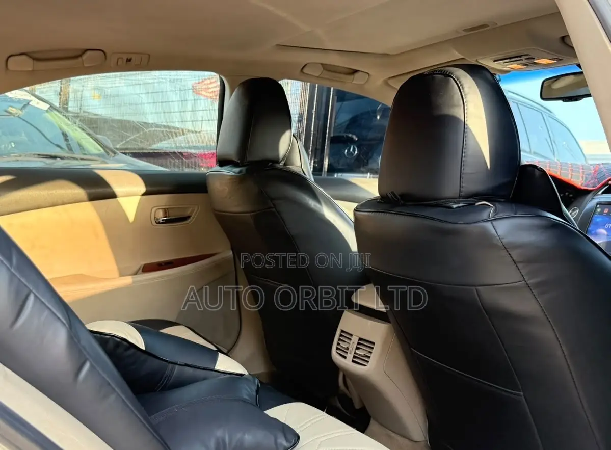 Lexus ES 350 2011 White