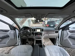 Mercedes-Benz M Class 2015 White