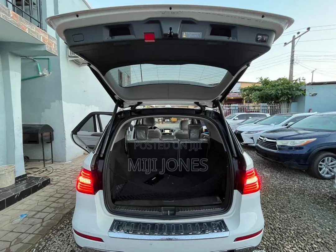 Mercedes-Benz M Class 2015 White