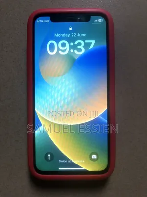 Apple iPhone X 64 GB White