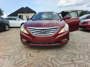 Hyundai Sonata 2013 Red