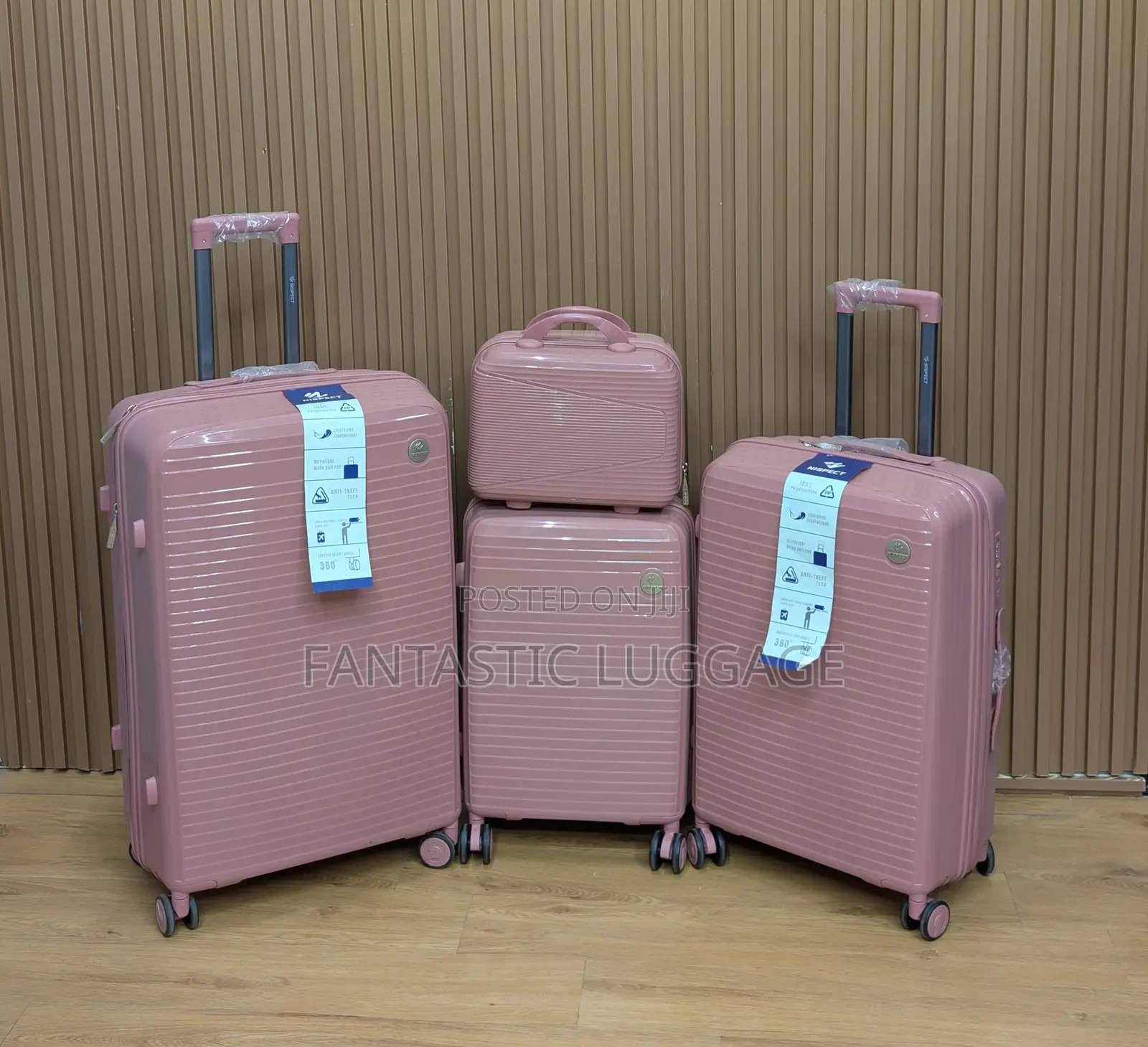 Luggages Box