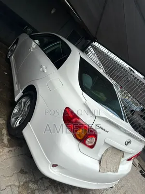 Toyota Corolla 2010 White
