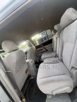 Toyota Highlander V6 2009 Silver