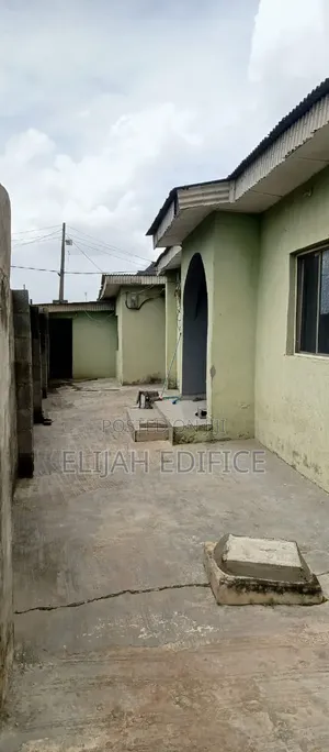Mini Flat in Iyana Odo, Abule Egba for sale